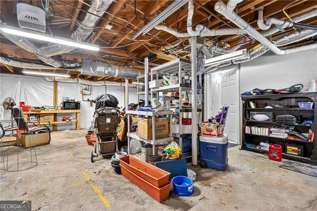 2085 Clearwater Drive, Marietta, GA 30067