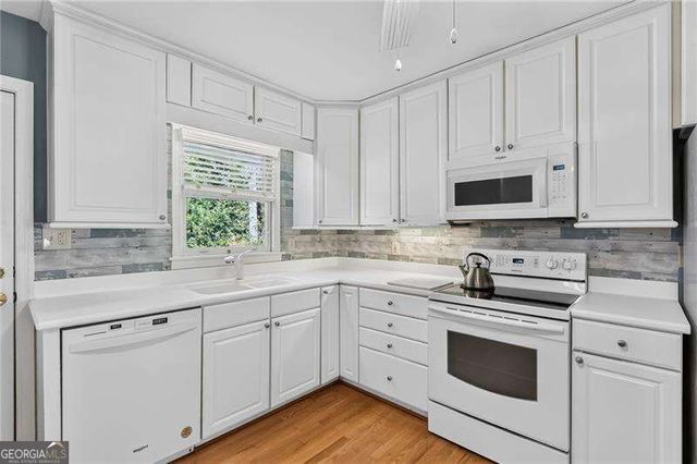 2085 Clearwater Drive, Marietta, GA 30067