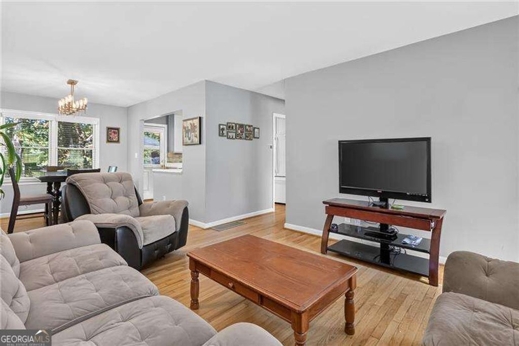 2085 Clearwater Drive, Marietta, GA 30067 — photo 5