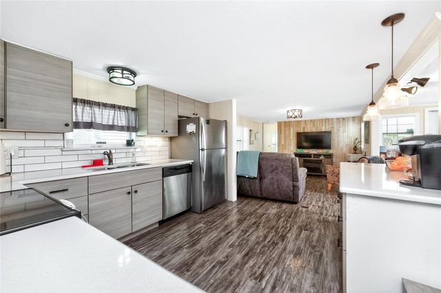 230 WOLVERINE AVENUE, North Port, FL 34287