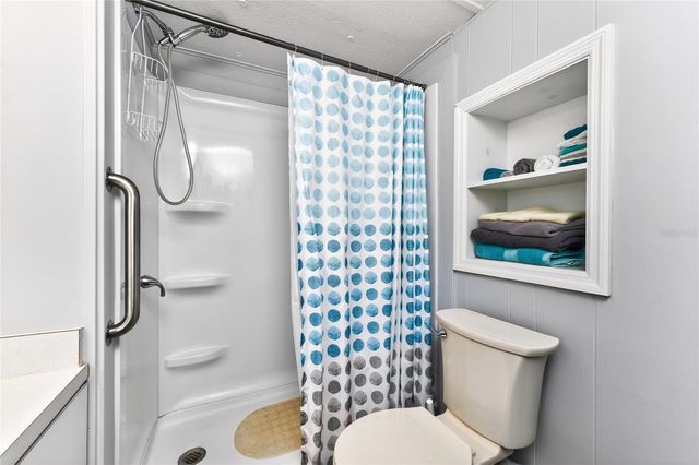 230 WOLVERINE AVENUE, North Port, FL 34287