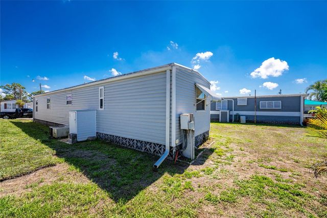 230 WOLVERINE AVENUE, North Port, FL 34287