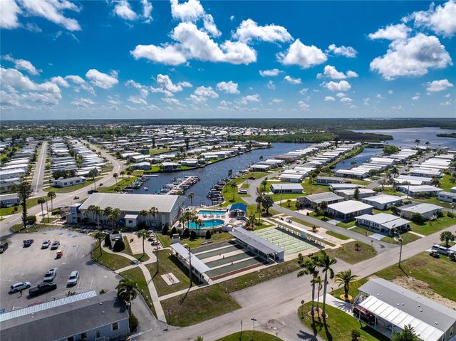 230 WOLVERINE AVENUE, North Port, FL 34287