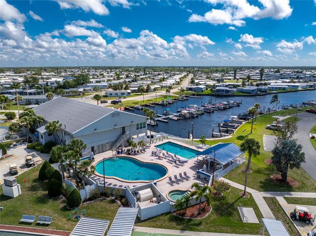 230 WOLVERINE AVENUE, North Port, FL 34287