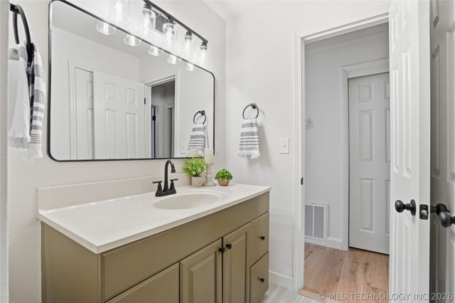 6781 E 26th Place, Tulsa, OK 74129