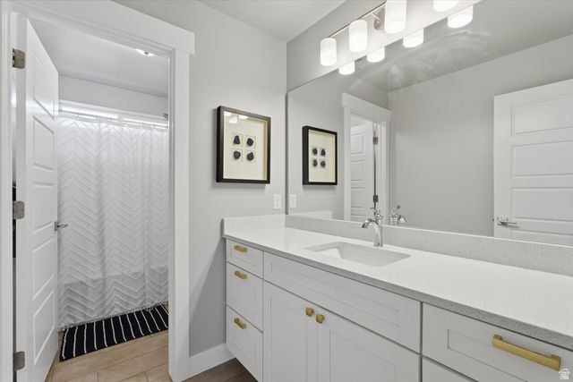 6633 W INDIGO DR, Herriman, UT 84096