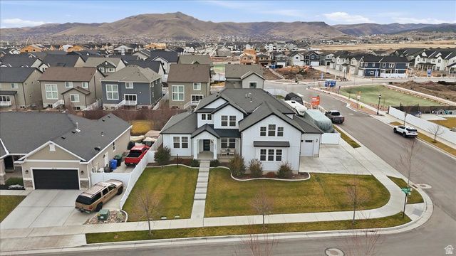 6633 W INDIGO DR, Herriman, UT 84096