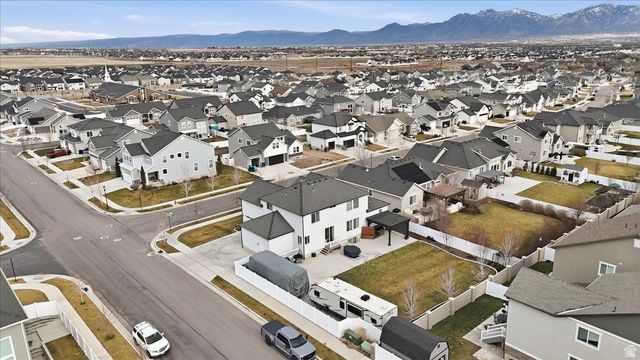 6633 W INDIGO DR, Herriman, UT 84096