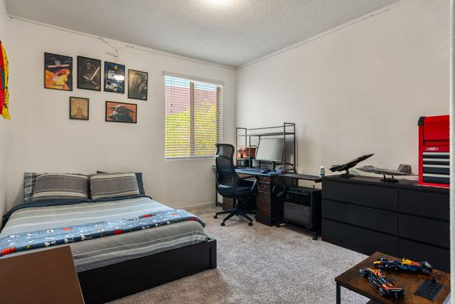 1705 Tent Rocks Drive NW, Albuquerque, NM 87120