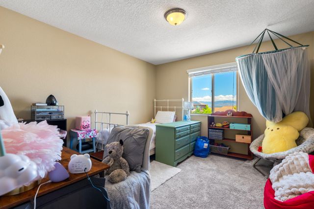 1705 Tent Rocks Drive NW, Albuquerque, NM 87120