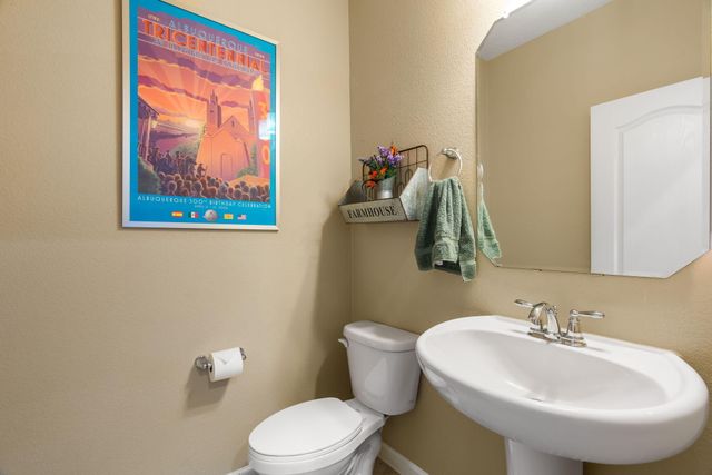 1705 Tent Rocks Drive NW, Albuquerque, NM 87120