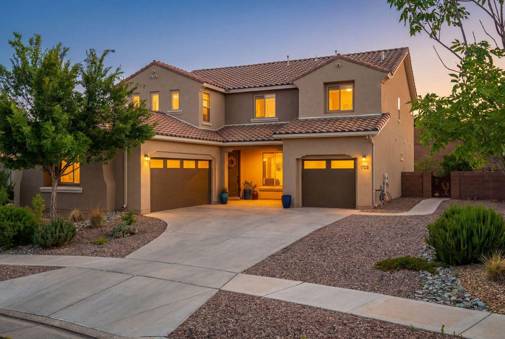 1705 Tent Rocks Drive NW, Albuquerque, NM 87120