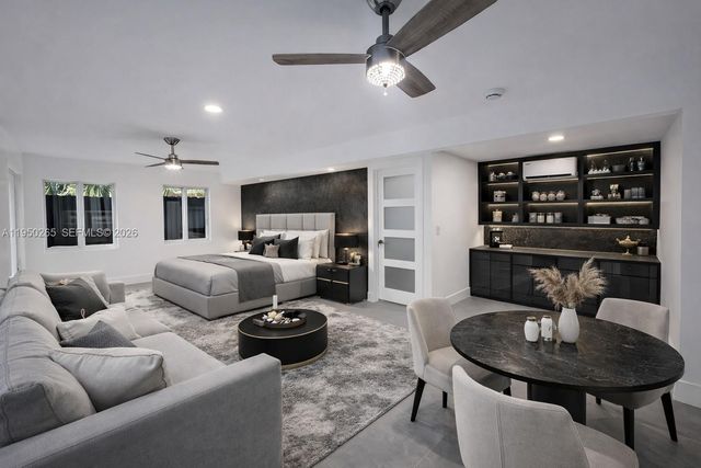 588 Palmetto Dr, Miami Springs, FL 33166