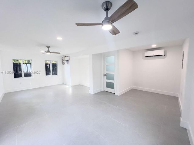 588 Palmetto Dr, Miami Springs, FL 33166