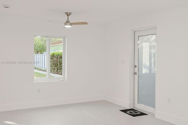 588 Palmetto Dr, Miami Springs, FL 33166