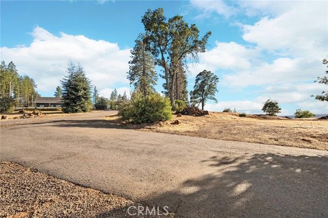 6200 Forty Oaks Lane, Paradise, CA 95969