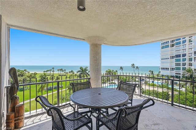 4251 Gulf Shore BLVD N 6D, Naples, FL 34103