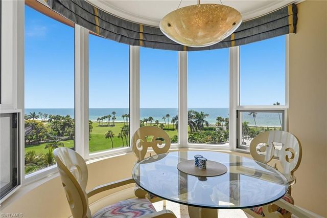 4251 Gulf Shore BLVD N 6D, Naples, FL 34103