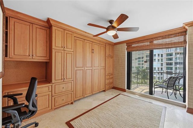 4251 Gulf Shore BLVD N 6D, Naples, FL 34103