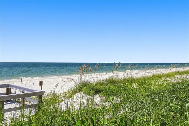 4251 Gulf Shore BLVD N 6D, Naples, FL 34103