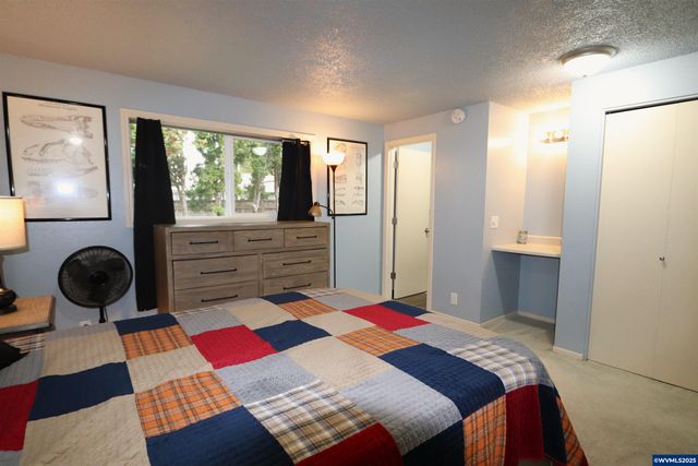 4737 Antelope Ct NE, Salem, OR 97305