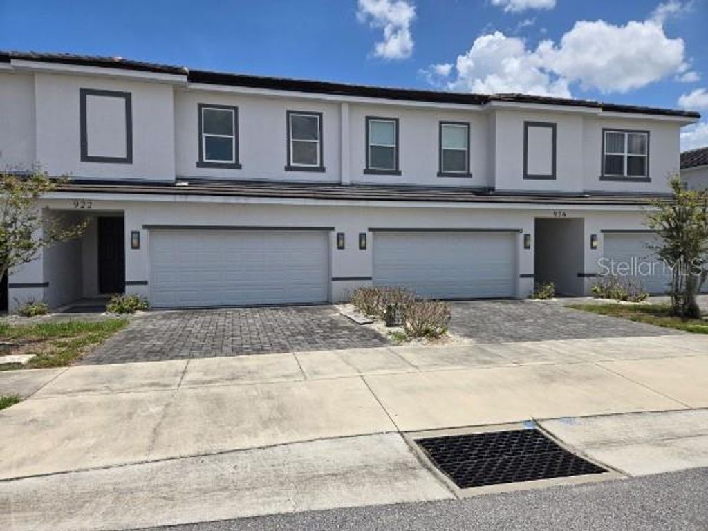 922 CENTAURY DRIVE, Kissimmee, FL 34759