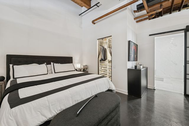 728 W Jackson Boulevard 107, Chicago, IL 60661