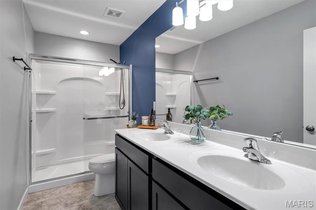 1122 Red Fox Drive, Eureka, MO 63025