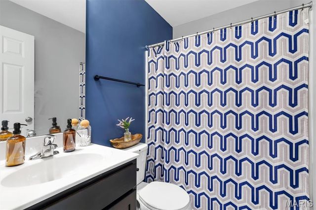 1122 Red Fox Drive, Eureka, MO 63025