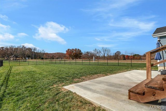 1122 Red Fox Drive, Eureka, MO 63025