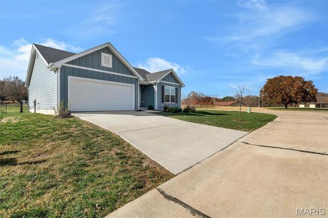 1122 Red Fox Drive, Eureka, MO 63025