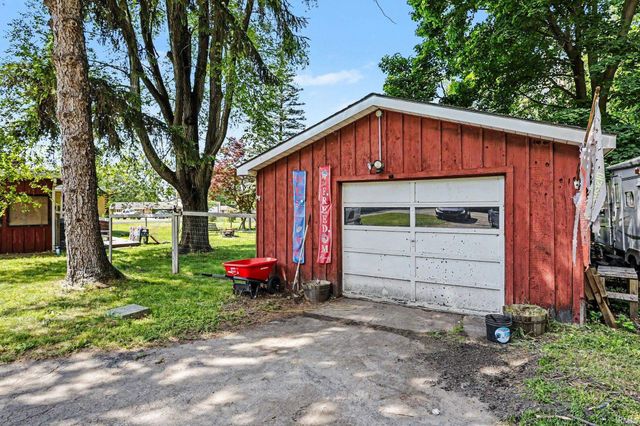 22993 Old US 20, Elkhart, IN 46516