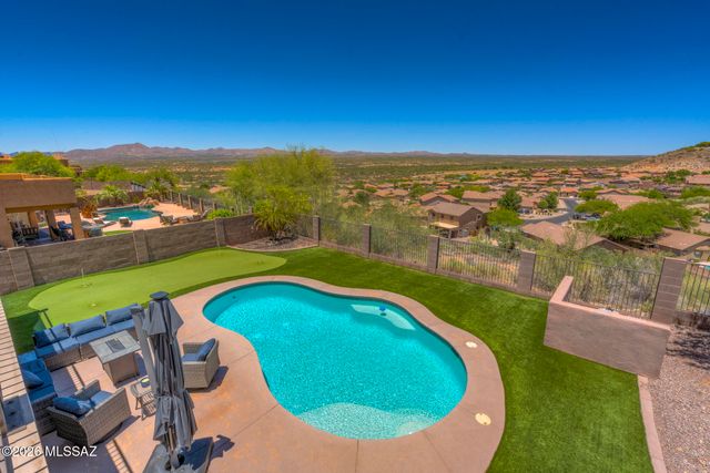 39682 S Horse Run Drive, Tucson, AZ 85739