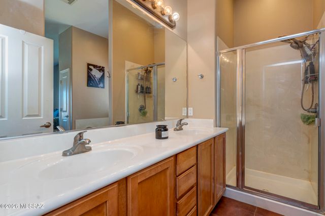 39682 S Horse Run Drive, Tucson, AZ 85739