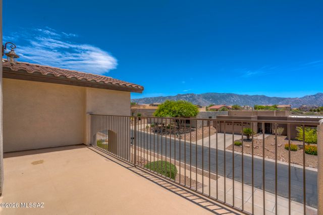39682 S Horse Run Drive, Tucson, AZ 85739