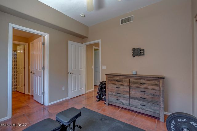 39682 S Horse Run Drive, Tucson, AZ 85739