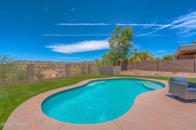 39682 S Horse Run Drive, Tucson, AZ 85739