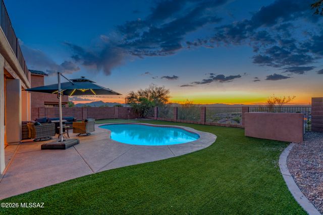 39682 S Horse Run Drive, Tucson, AZ 85739