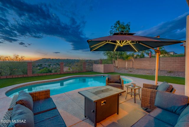 39682 S Horse Run Drive, Tucson, AZ 85739
