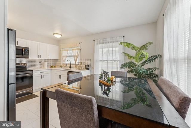 168 MILLBROOK DR, Willingboro, NJ 08046