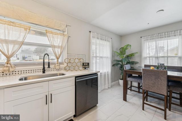 168 MILLBROOK DR, Willingboro, NJ 08046