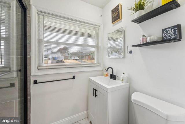 168 MILLBROOK DR, Willingboro, NJ 08046