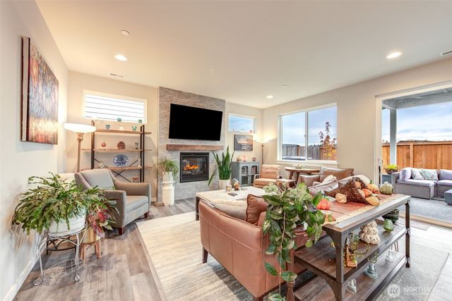 2453 168th Place NE, Marysville, WA 98271