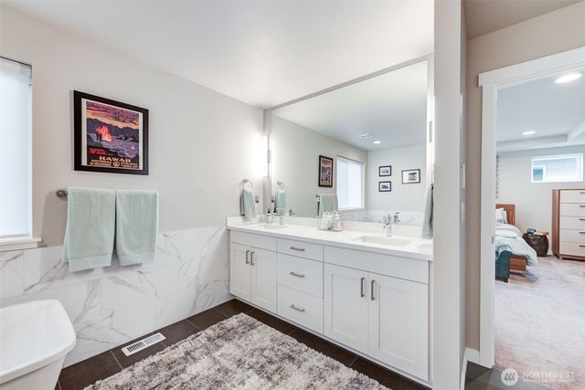 2453 168th Place NE, Marysville, WA 98271