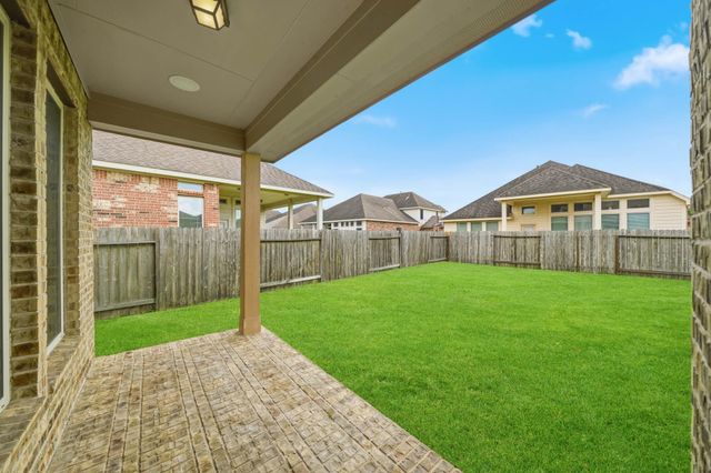 223 Auburn Shores Court, Richmond, TX 77469