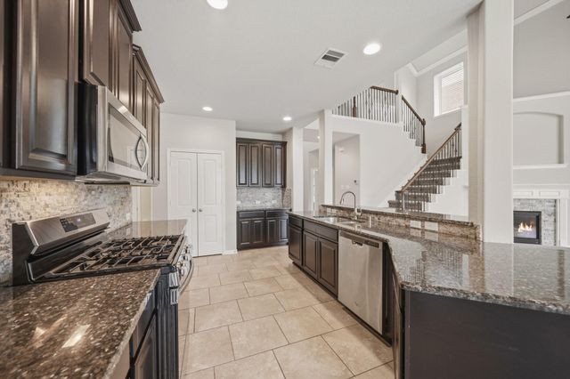 223 Auburn Shores Court, Richmond, TX 77469