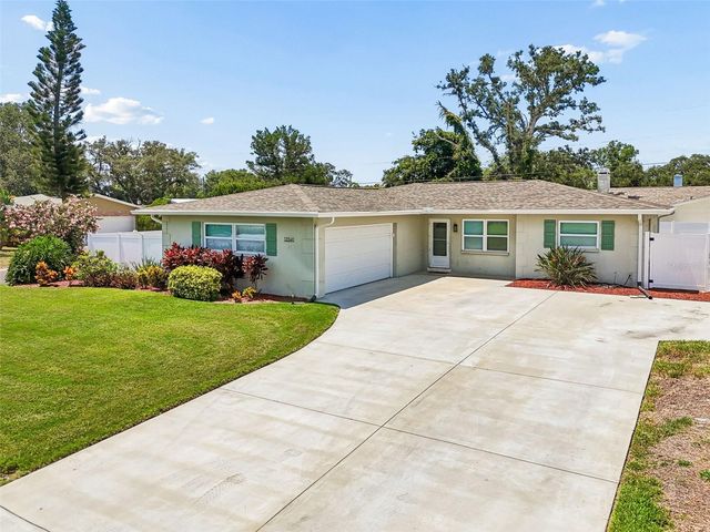 13541 87TH PLACE, Seminole, FL 33776