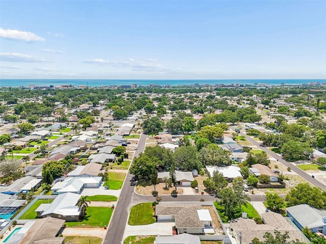 13541 87TH PLACE, Seminole, FL 33776