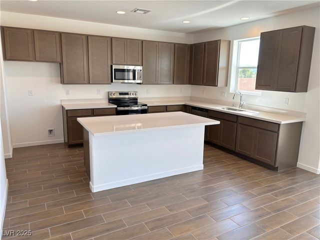 4349 South Angel Falls Court, Pahrump, NV 89061