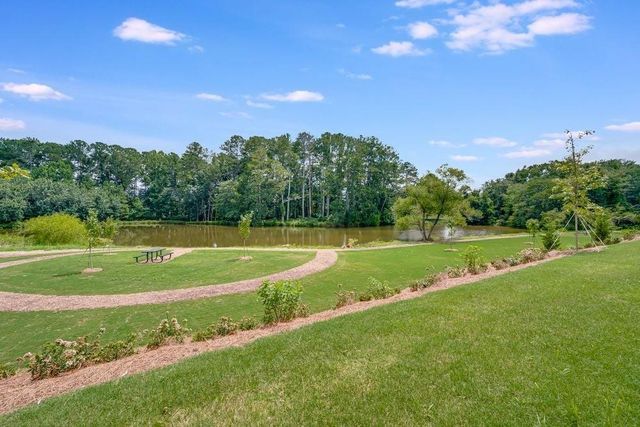 1693 Fawlocke Run, Loganville, GA 30052